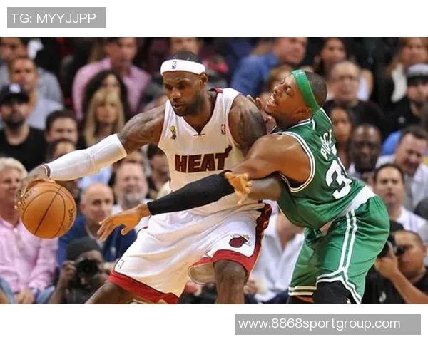 皮尔斯谈与女友共同观看色情片的亲密体验与感受 皮尔斯谈与女友共同观看色情片的亲密体验与感受