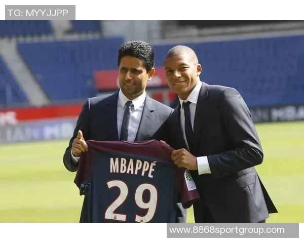 纳赛尔强调团队精神巴黎超级明星的成功源于全体成员的共同努力